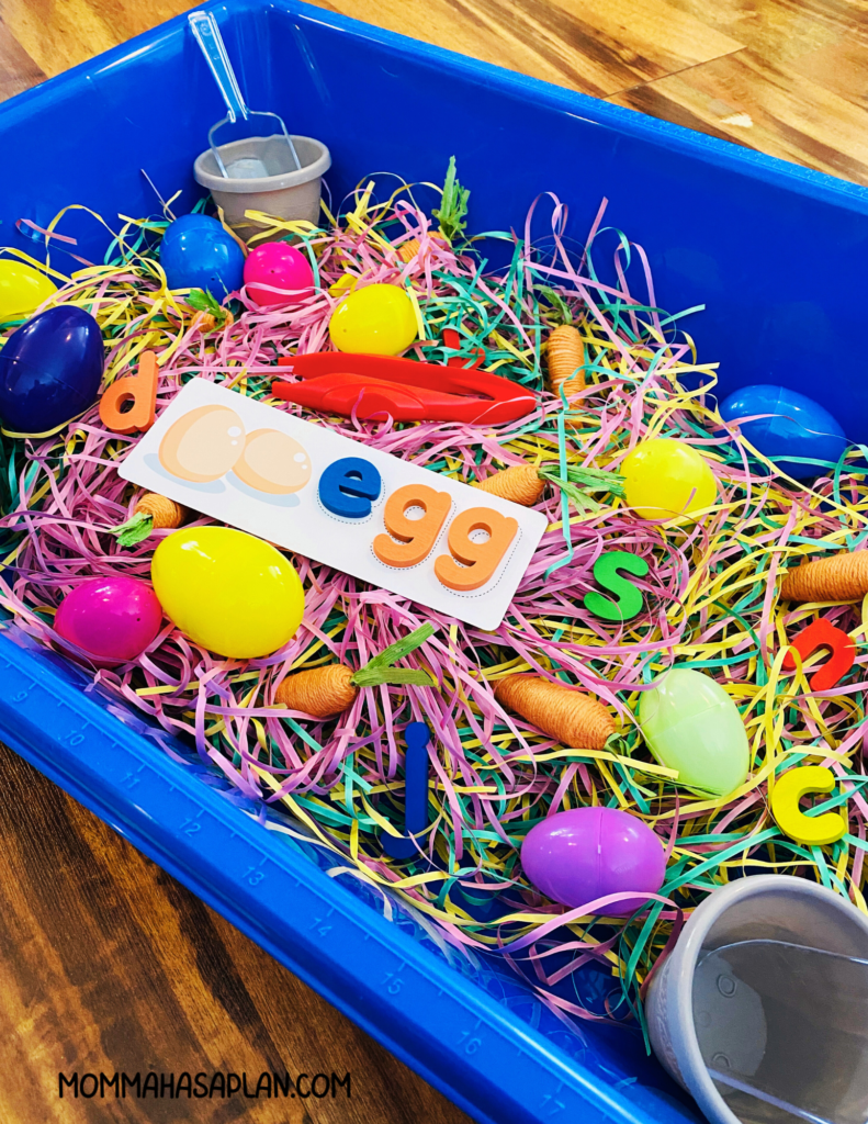 Easter sensory bin for preschoolers