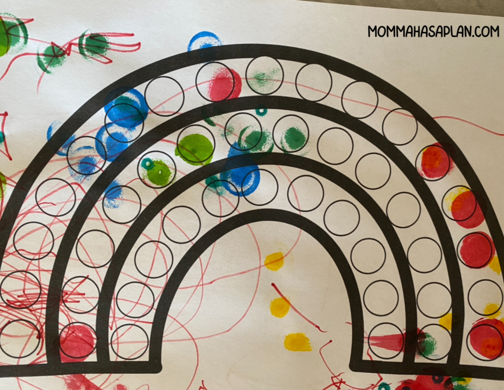 1-year-olds rainbow do a dot project